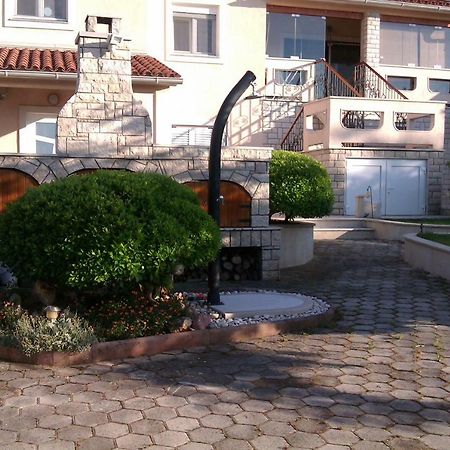 Green Banjole Yards Μεντουλίν Εξωτερικό φωτογραφία